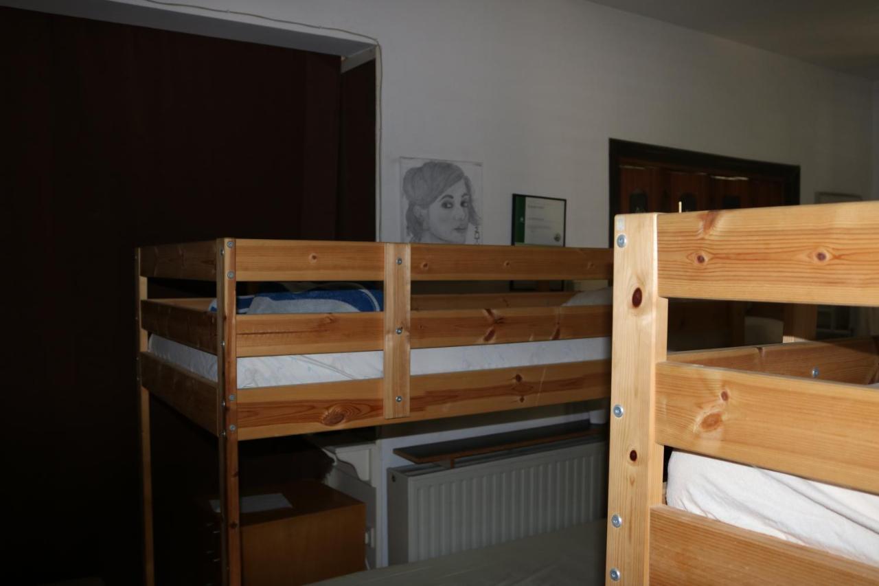 Costas Hostel Action Tseri Kültér fotó